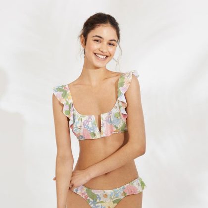 YSABEL MORA REGGISENO